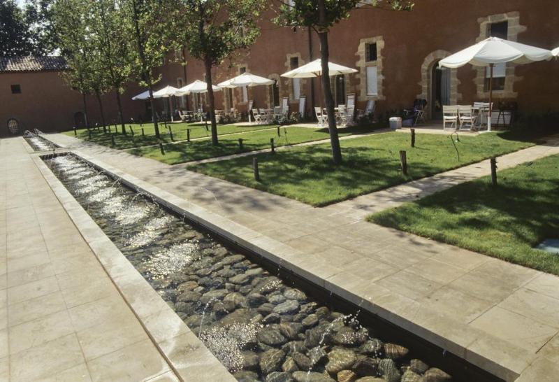 La Bastide Du Roy Rene Aparthotel Aix-en-Provence Exteriör bild